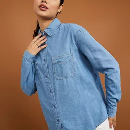 Styli Women Blue Oversized Longline Denim Shirt with Patch Pocket-image-39
