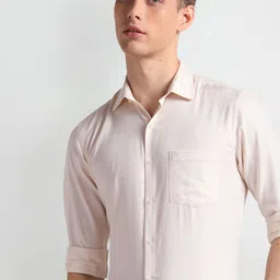 Arrow Textured Cutaway Collar Pure Cotton Dobby Formal Shirt-image-59