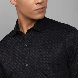 Allen Solly Slim Fit Geometric Printed Pure Cotton Formal Shirt image 2