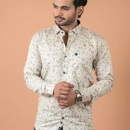 INDIAN THREADS Men Relaxed Opaque Casual Shirt image 5
