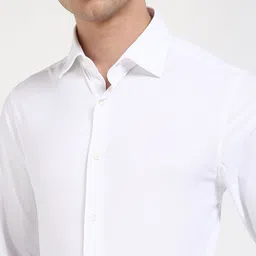 Tommy Hilfiger Men Spread Collar Solid Formal Shirt image 3
