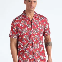 Flying Machine Floral Printed Cuban Collar Casual Shirt image 3