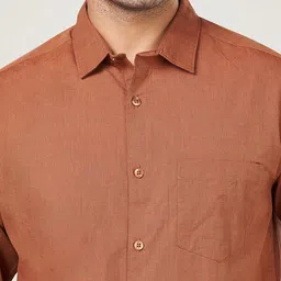 Peregrine by Pantaloons Men Spread Collar Solid Cotton Casual Shirt image 5