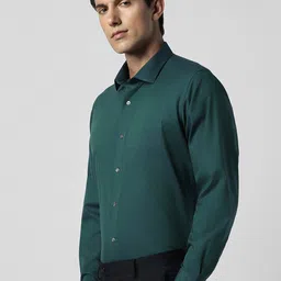 Van Heusen World Wear Textured Pure Cotton Formal Shirt image 4