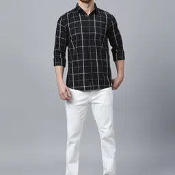 Klub Fox Men Slim Fit Windowpane Checks Opaque Checked Casual Shirt image 4