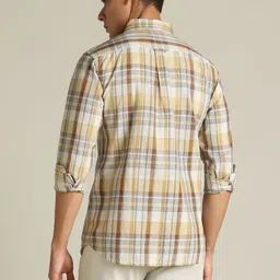 Dockers Men Checked Classic Fit Shirt image 5