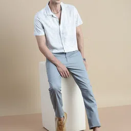 INVICTUS Men Comfort Slim Fit Opaque Printed Casual Shirt image 1