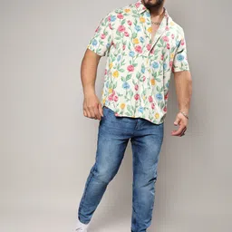 Instafab Plus Size Men Classic Floral Printed Casual Shirt image 5