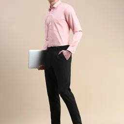 INVICTUS Standard Slim Fit Spread Collar Oxford Cotton Formal Shirt-image-33