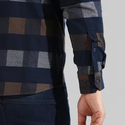 Instafab Plus Size Men Buffalo Checks Checked Casual Cotton Shirt image 5