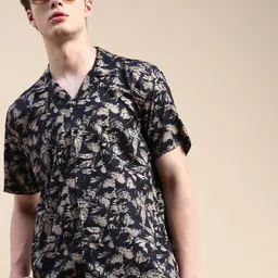 INVICTUS Club Slim Fit Tropical Printed Cuban Collar Short Sleeves Cotton Casual Shirt-picture-17