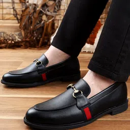 Bxxy Men Buckle Detailed Formal Slip On Shoes-image-66