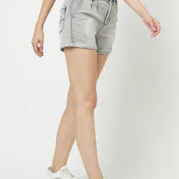 Crimsoune Club Women Slim Fit Shorts image 2