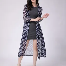 SCORPIUS Women Printed Longline Sheer Shrug image 3