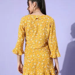 Sera Women Printed Crop Tie-Up Shrug image 4