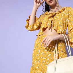 Sera Women Printed Crop Tie-Up Shrug image 5