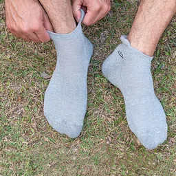 Heelium Men Padded Base Anti-bacterial Bamboo Ankle Length Socks image 2