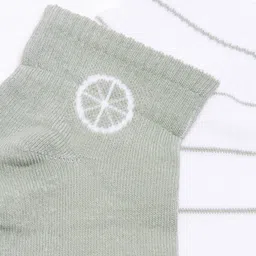 J Style Women Pack Of 2 Striped Shoe Liners image 5