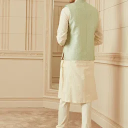 Tasva Men Top Stitch Collar Jacquard Bundi image 3