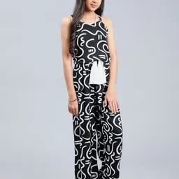 Unique Designers Girls Printed Basic Jumpsuit-picture-24