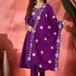 FASHION DREAM Women Floral Embroidered Anarkali Kurta with Trousers & With Dupatta-picture-22