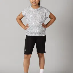 KiddoPanti Girls Abstract Printed Dolman Sleeve T-shirt image 3