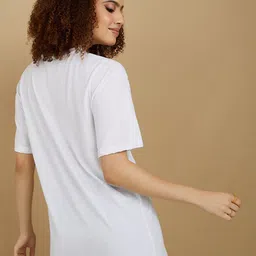 Styli Women Printed Oversized Cotton T-shirt image 2