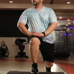 Instafab Plus Men Printed Pockets T-shirt image 5