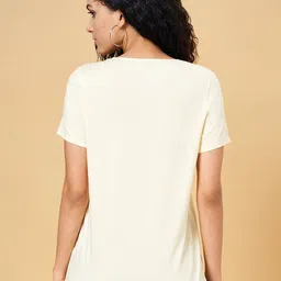 People Cream-Coloured Typography Printed Cotton T-shirt image 4