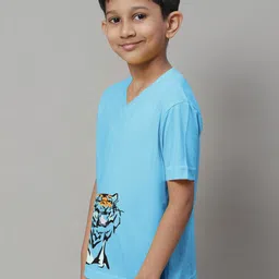 Friskers Boys Graphic Printed Slim Fit Pure Cotton T-Shirt image 3