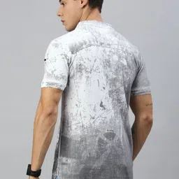 Huetrap Men monochrome Printed Pure Cotton T-shirt image 4