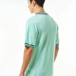 Bewakoof Men V-Neck Solid T-shirt image 5