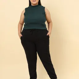 UnaOne Plus Size Sleeveless Slim Fit Cotton T-shirt image 2