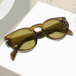 Peter Jones Eyewear Unisex Oversized Sunglasses With UV Protected Lens 3765TGR image 2