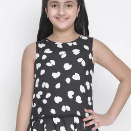 Oxolloxo Black & White Printed Crepe Peplum Top-picture-10