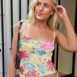 StyleCast x Revolte Floral Print Top-picture-44
