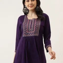 Mandvi Ethnic Motifs Embroidered Peplum Top-picture-18