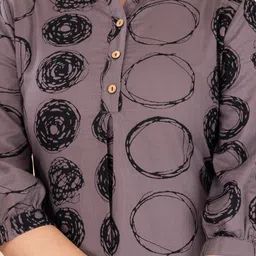 BAESD Geometric Printed Cotton Knitted Top image 2