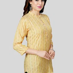 Saree Swarg Striped Mandarin Collar Kurti image 5