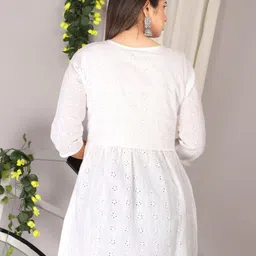 AAFAMI Cotton Top image 5