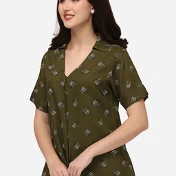 Smarty Pants Green Floral Print Top image 3