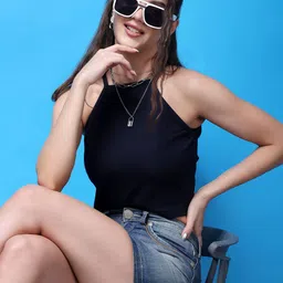 Popwings Crop Top image 2