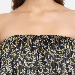 Trend Arrest Women Black Print Off-Shoulder Bardot Top image 2