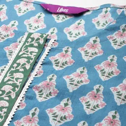 Libas Women Blue Floral Printed Pure Cotton Kurta with Trousers & With Dupatta image 2