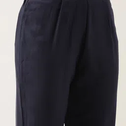 Saanjh Floral Embroidered Regular Sequinned Kurta with Trousers image 4