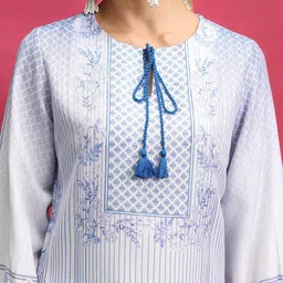 Vishudh Blue Floral Printed Regular Kurta With Trousers image 2