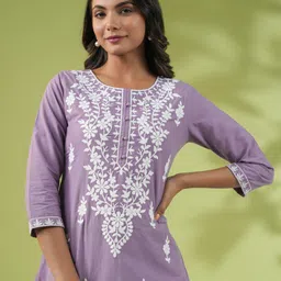 Janasya Floral Embroidered Pure Cotton Chikankari Straight Kurta-image-89