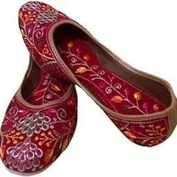 Handcrafted Embroidered Jutti for Women, Maroon-picture-26