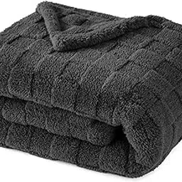 VAS COLLECTIONS Coral Flannel Baby Blanket | Ultra Soft & Fluffy AC Blanket | 300 GSM, 800 g Lightweight All-Season Wrapping Sheet for Newborns (Beige, 130×105 cm, 3–24 Months) (Coral Grey)-picture-11