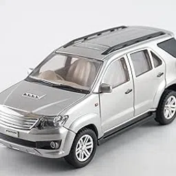 Centy Toys Kids Fortuner Figure (150/60/60 Mm, Silver)-picture-26